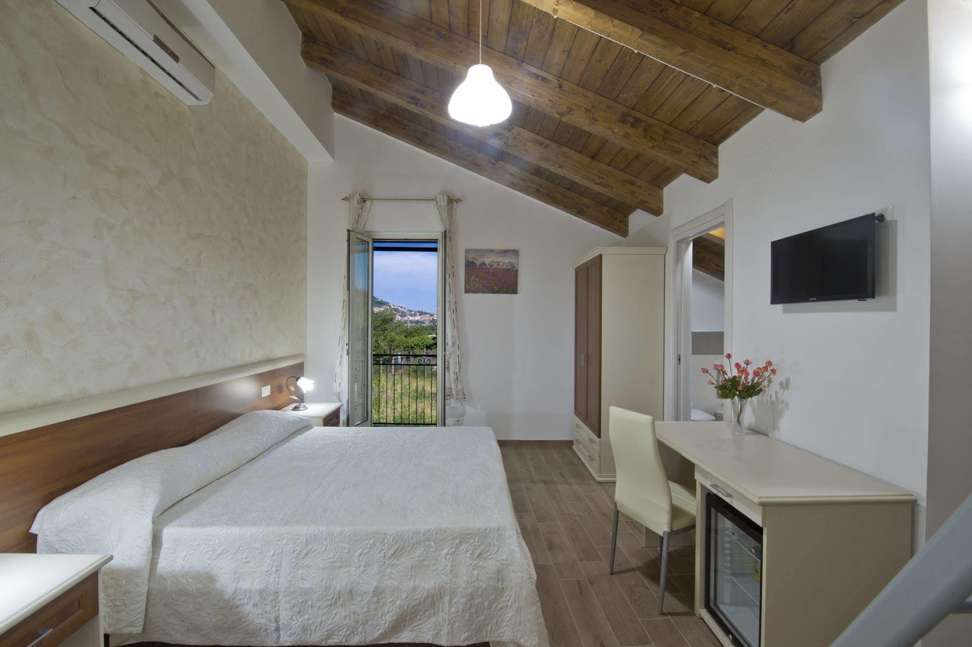 Gli Dei Gemelli Bed and Breakfast Agerola Eksteriør billede